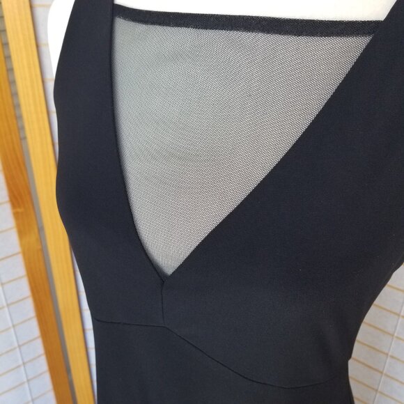 Isaac Mizrahi Black Evening Gown Maxi Dress Formal Mesh Detail Stretch Size 10 - Picture 3 of 12